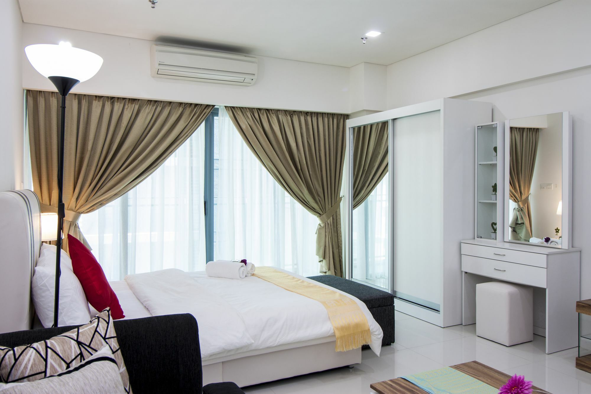 Summer Suites By Plush Kuala Lumpur Exterior foto