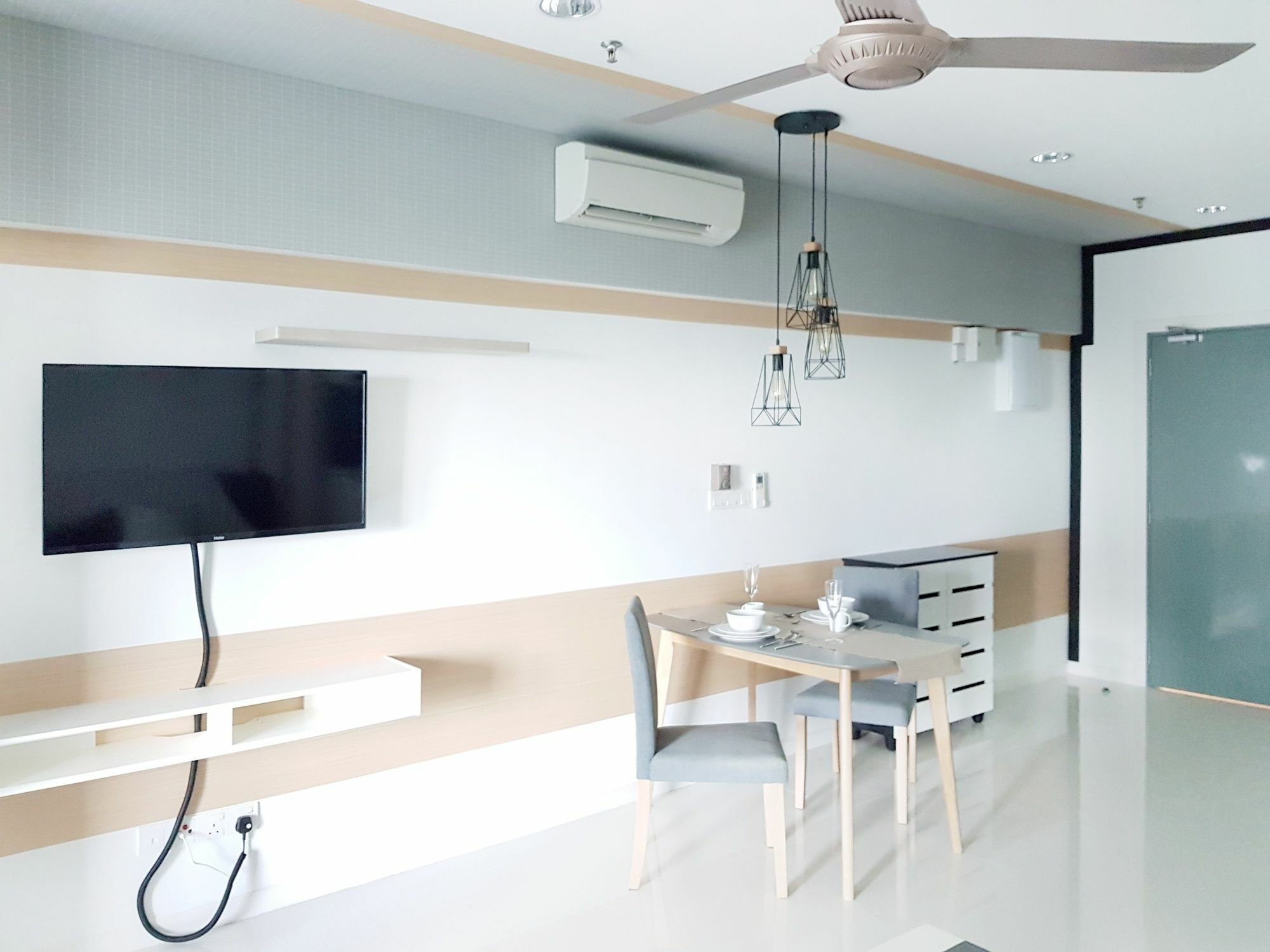 Summer Suites By Plush Kuala Lumpur Exterior foto