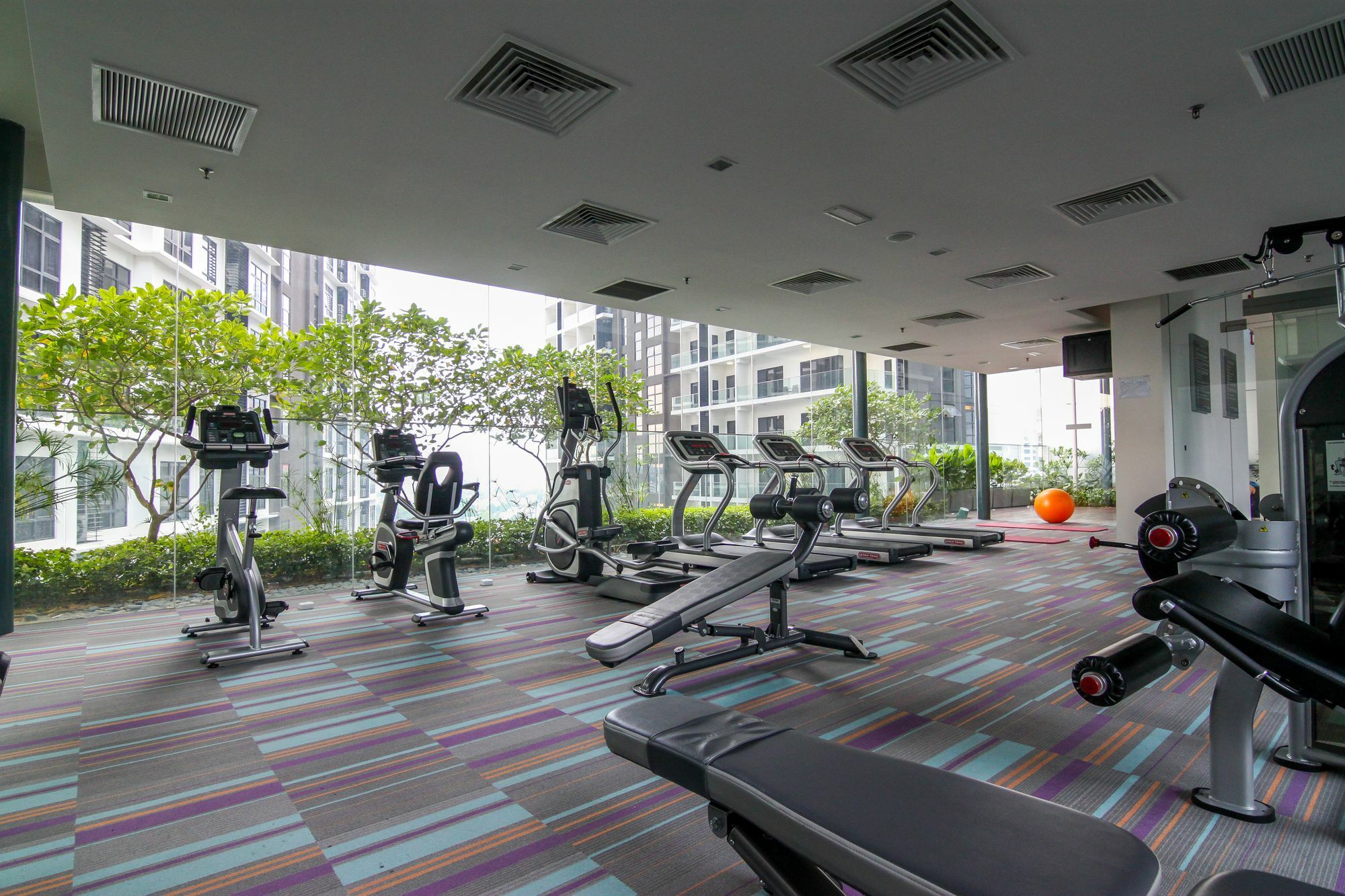 Summer Suites By Plush Kuala Lumpur Exterior foto